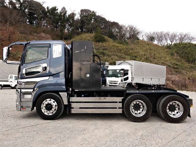 三菱ふそう スーパーグレート 大型 トラクタ 2KG-FV70HJR(102199) 11枚目