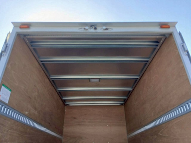 いすゞ エルフ 小型 バン 2RG-NLR88AN(102202) 15枚目