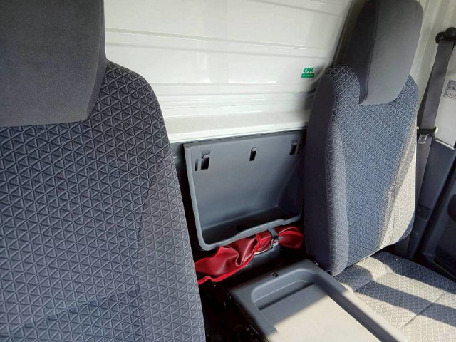 いすゞ エルフ 小型 バン 2RG-NLR88AN(102202) 21枚目