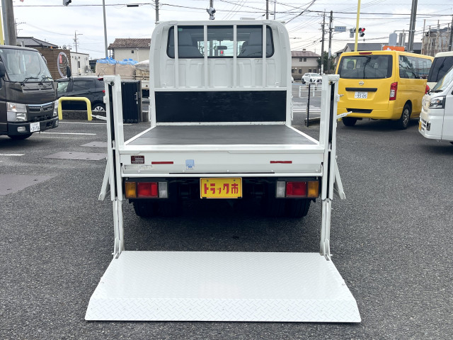 いすゞ エルフ 小型 Wキャブ TRG-NJS85A(102208) 8枚目
