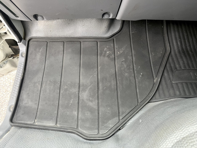 いすゞ エルフ 小型 Wキャブ TRG-NJS85A(102208) 33枚目