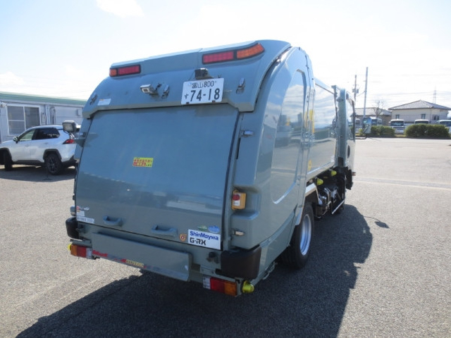 いすゞ エルフ 小型 塵芥車（プレス式） TPG-NMR85AN(102210) 4枚目
