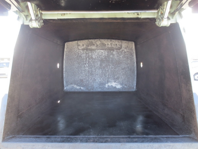 いすゞ エルフ 小型 塵芥車（プレス式） TPG-NMR85AN(102210) 10枚目