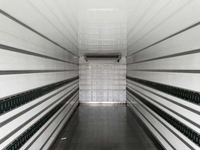 日野 レンジャー 中型 冷蔵冷凍バン TKG-FD7JLAA(102211) 12枚目