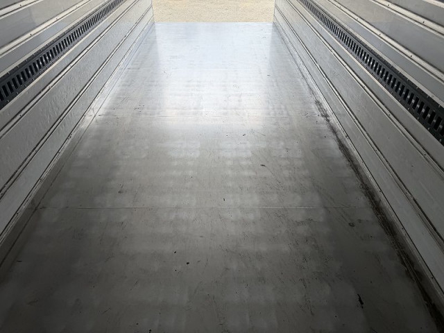 日野 レンジャー 中型 冷蔵冷凍バン TKG-FD7JLAA(102211) 19枚目