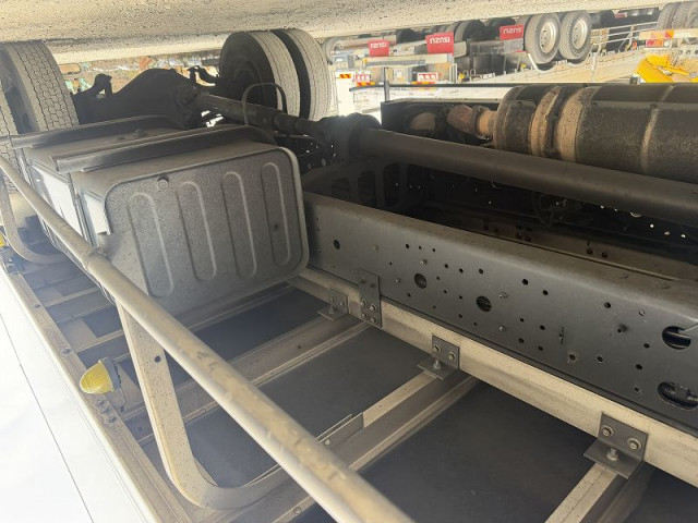 日野 レンジャー 中型 冷蔵冷凍バン TKG-FD7JLAA(102211) 50枚目