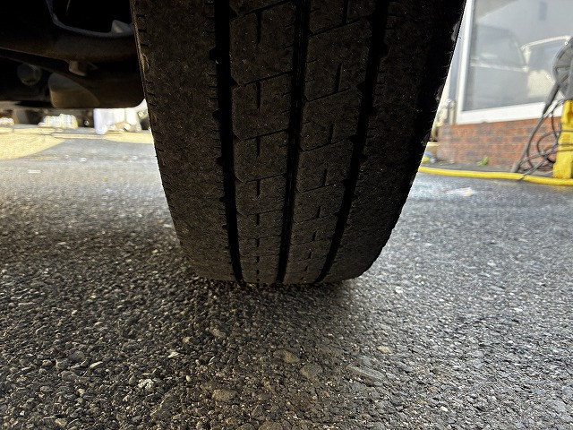 いすゞ エルフ 小型 平ボディ TKG-NJR85A(102215) 31枚目