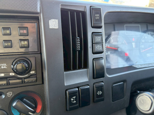 いすゞ エルフ 小型 冷蔵冷凍バン TKG-NPR85AN(102217) 45枚目