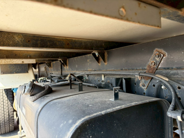 三菱ふそう キャンター 小型 冷蔵冷凍バン TKG-FEB90(102219) 25枚目