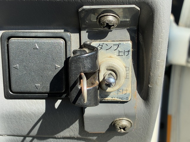 日産自動車 バネット 小型 土砂ダンプ ABF-SK82TN(102220) 40枚目