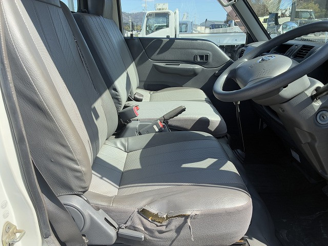 日産自動車 バネット 小型 平ボディ TC-SK82TN(102221) 30枚目
