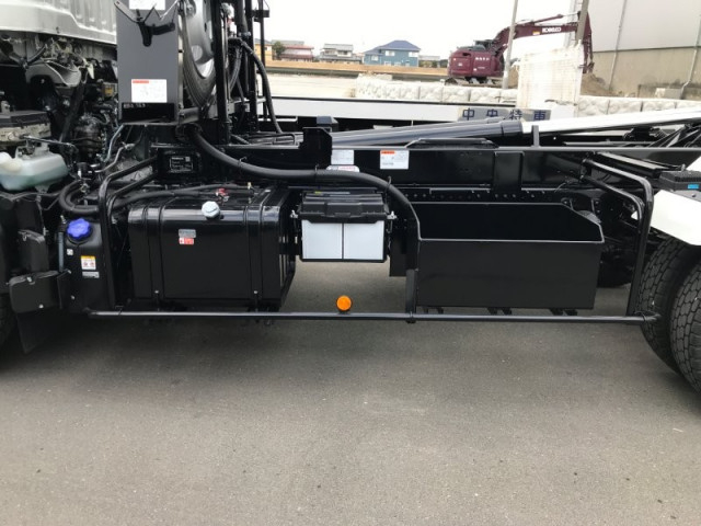 いすゞ フォワード 中型 コンテナ専用車 2RG-FRR90S4(102222) 33枚目