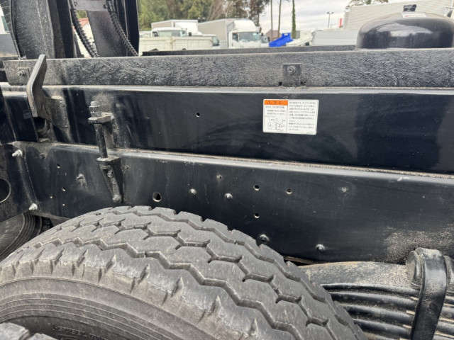 いすゞ ギガ 大型 土砂ダンプ 2RG-CXZ77DT(102227) 20枚目