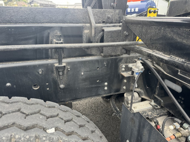 いすゞ ギガ 大型 土砂ダンプ 2RG-CXZ77DT(102227) 23枚目