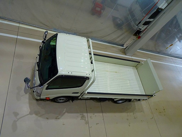 トヨタ ダイナ 小型 平ボディ 2PG-GDY281(102228) 31枚目