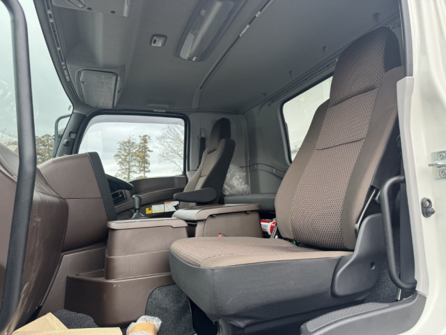 いすゞ ギガ 大型 土砂ダンプ 2RG-CXZ77DT(102227) 42枚目