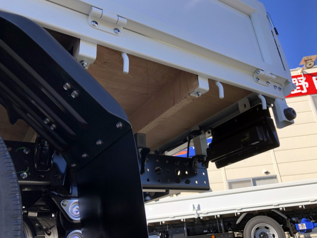 三菱ふそう キャンター 小型 平ボディ 2RG-FBA20(102229) 26枚目