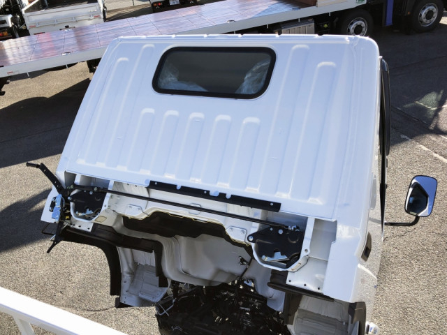 三菱ふそう キャンター 小型 平ボディ 2RG-FBA20(102229) 28枚目