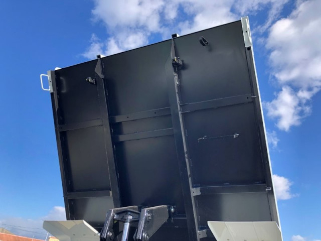 三菱ふそう ファイター 中型 土砂ダンプ 2KG-FK62F(102231) 29枚目