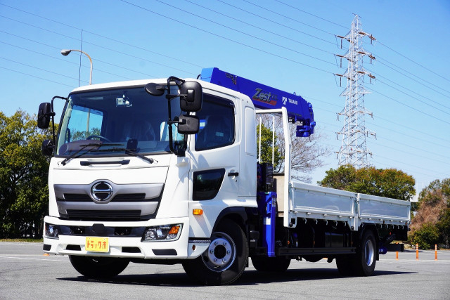 日野 レンジャー 中型 平ボディ（クレーン付） 2KG-FD2ABA(102234) 8枚目