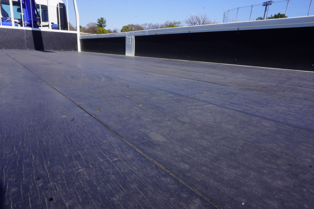 日野 レンジャー 中型 平ボディ（クレーン付） 2KG-FD2ABA(102234) 21枚目