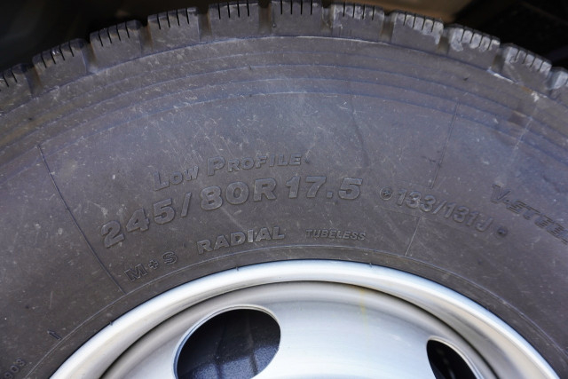 日野 レンジャー 中型 平ボディ（クレーン付） 2KG-FD2ABA(102234) 38枚目