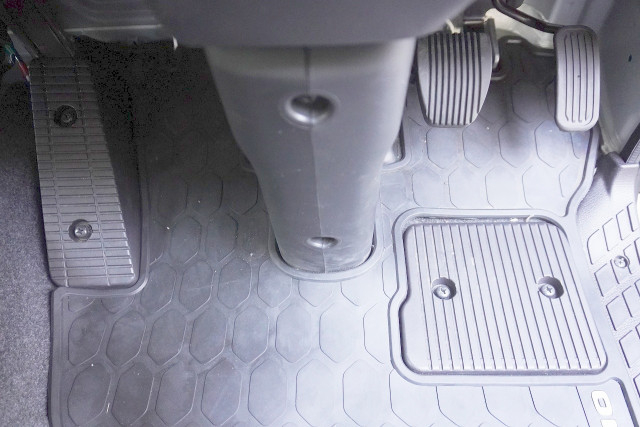 日野 レンジャー 中型 平ボディ（クレーン付） 2KG-FD2ABA(102234) 43枚目