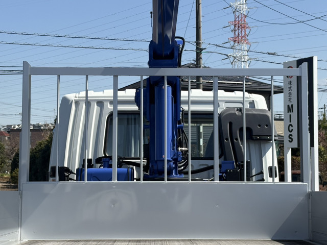 三菱ふそう ファイター 増トン 平ボディ（クレーン付） 2KG-FK62FZ(102235) 13枚目