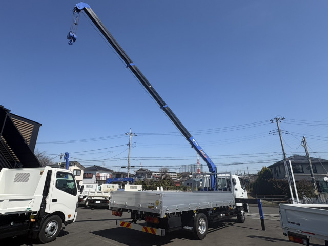 三菱ふそう ファイター 増トン 平ボディ（クレーン付） 2KG-FK62FZ(102235) 14枚目