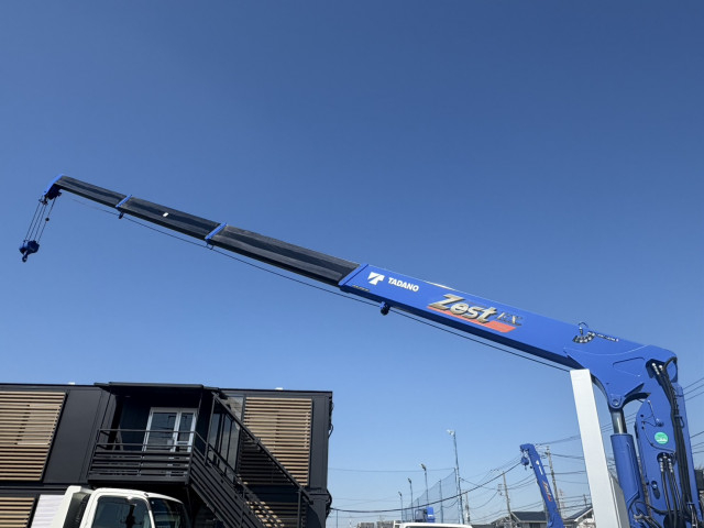 三菱ふそう ファイター 増トン 平ボディ（クレーン付） 2KG-FK62FZ(102235) 15枚目