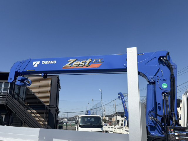 三菱ふそう ファイター 増トン 平ボディ（クレーン付） 2KG-FK62FZ(102235) 16枚目