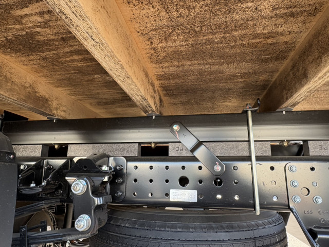 三菱ふそう キャンター 小型 平ボディ（クレーン付） 2PG-FEB80(102236) 26枚目