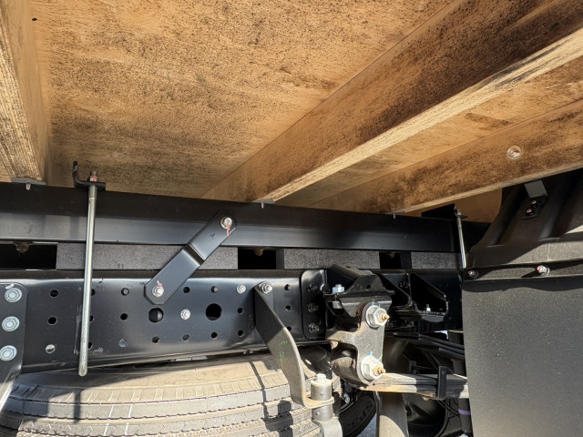 三菱ふそう キャンター 小型 平ボディ（クレーン付） 2PG-FEB80(102236) 27枚目