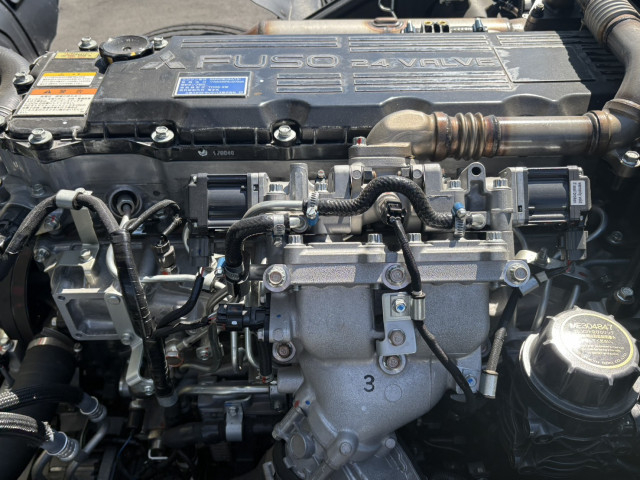 三菱ふそう ファイター 増トン 平ボディ（クレーン付） 2KG-FK62FZ(102235) 40枚目