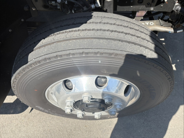 三菱ふそう ファイター 増トン 平ボディ（クレーン付） 2KG-FK62FZ(102235) 43枚目