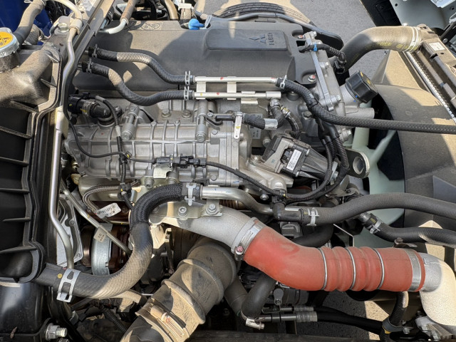 三菱ふそう キャンター 小型 平ボディ（クレーン付） 2PG-FEB80(102236) 42枚目