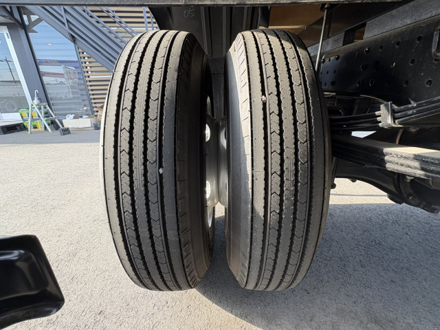 三菱ふそう キャンター 小型 平ボディ（クレーン付） 2PG-FEB80(102236) 47枚目