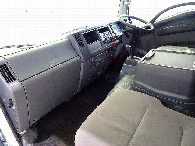 いすゞ エルフ 小型 バン TPG-NPR85YN(102241) 7枚目