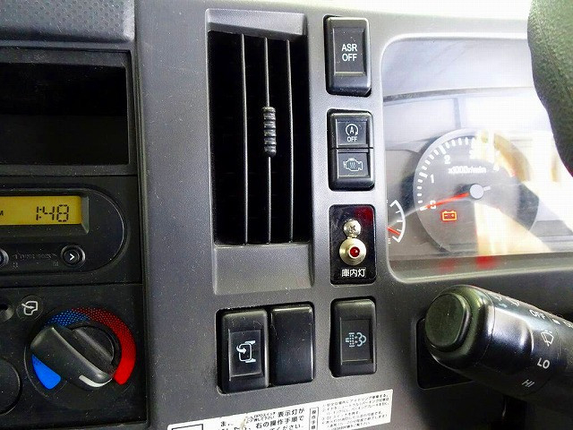 いすゞ エルフ 小型 バン TPG-NPR85YN(102241) 12枚目