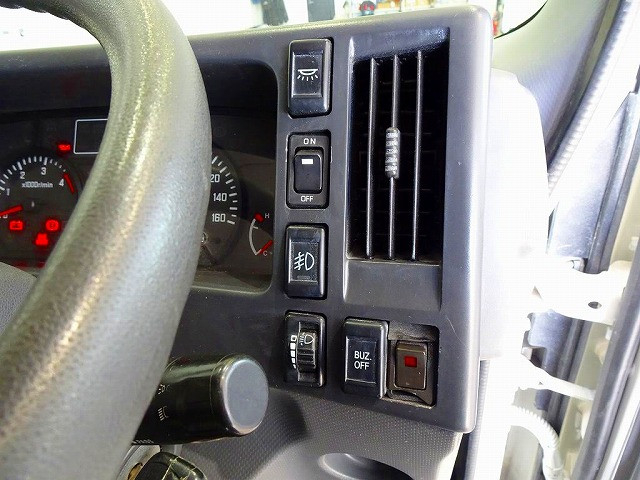 いすゞ エルフ 小型 バン TPG-NPR85YN(102241) 17枚目