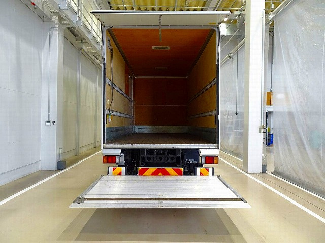 いすゞ エルフ 小型 バン TPG-NPR85YN(102241) 20枚目