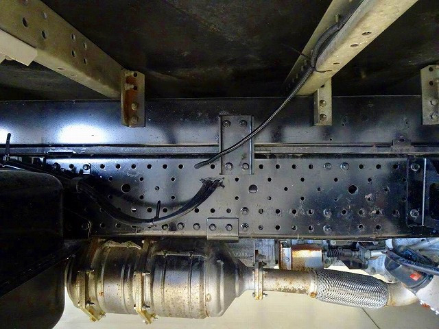 いすゞ エルフ 小型 バン TPG-NPR85YN(102241) 40枚目