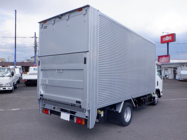 いすゞ エルフ 小型 バン TRG-NMR85AN(102243) 2枚目