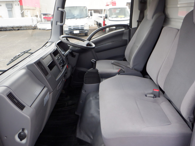 いすゞ エルフ 小型 バン TRG-NMR85AN(102243) 37枚目