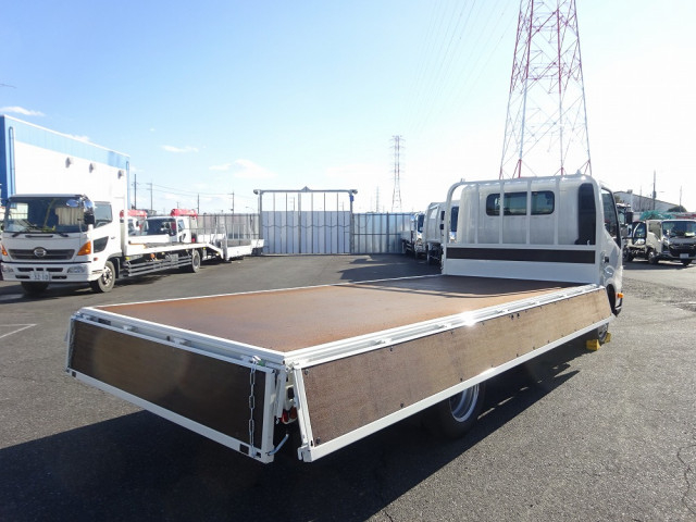 トヨタ ダイナ 小型 平ボディ 2KG-XZU722(102245) 18枚目