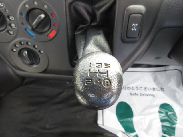 トヨタ タウンエース 小型 平ボディ DBF-S412U(113699) 18枚目