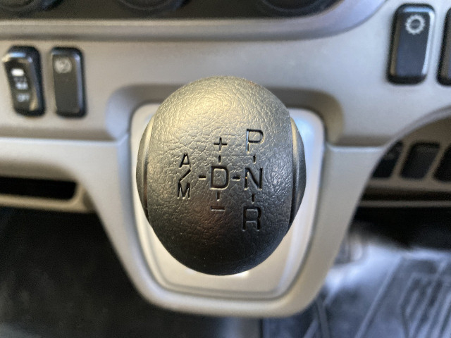 日産自動車 アトラス 小型 バン TRG-FEB5W(102248) 19枚目