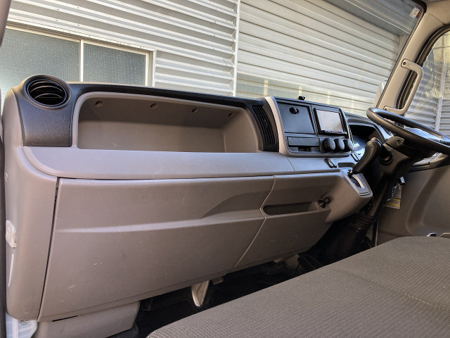 日産自動車 アトラス 小型 バン TRG-FEB5W(102248) 21枚目