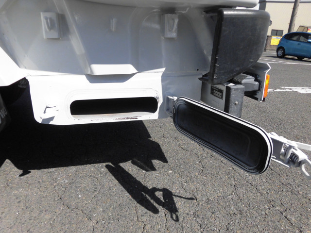 いすゞ エルフ 小型 塵芥車（プレス式） TPG=NMR85N(102254) 18枚目