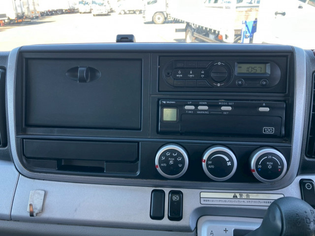 三菱ふそう キャンター 小型 平ボディ TPG-FEB90(102255) 31枚目